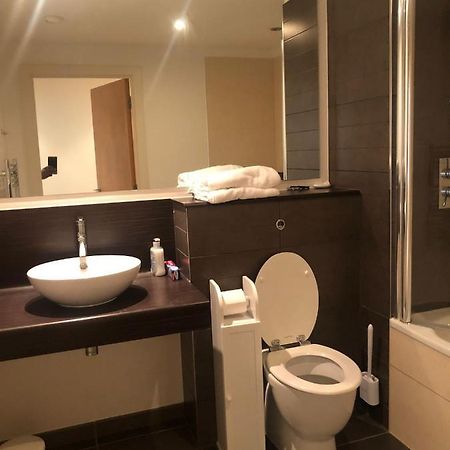 Lovely Serviced Apartment 2Min 2 City Center Manchester Eksteriør bilde